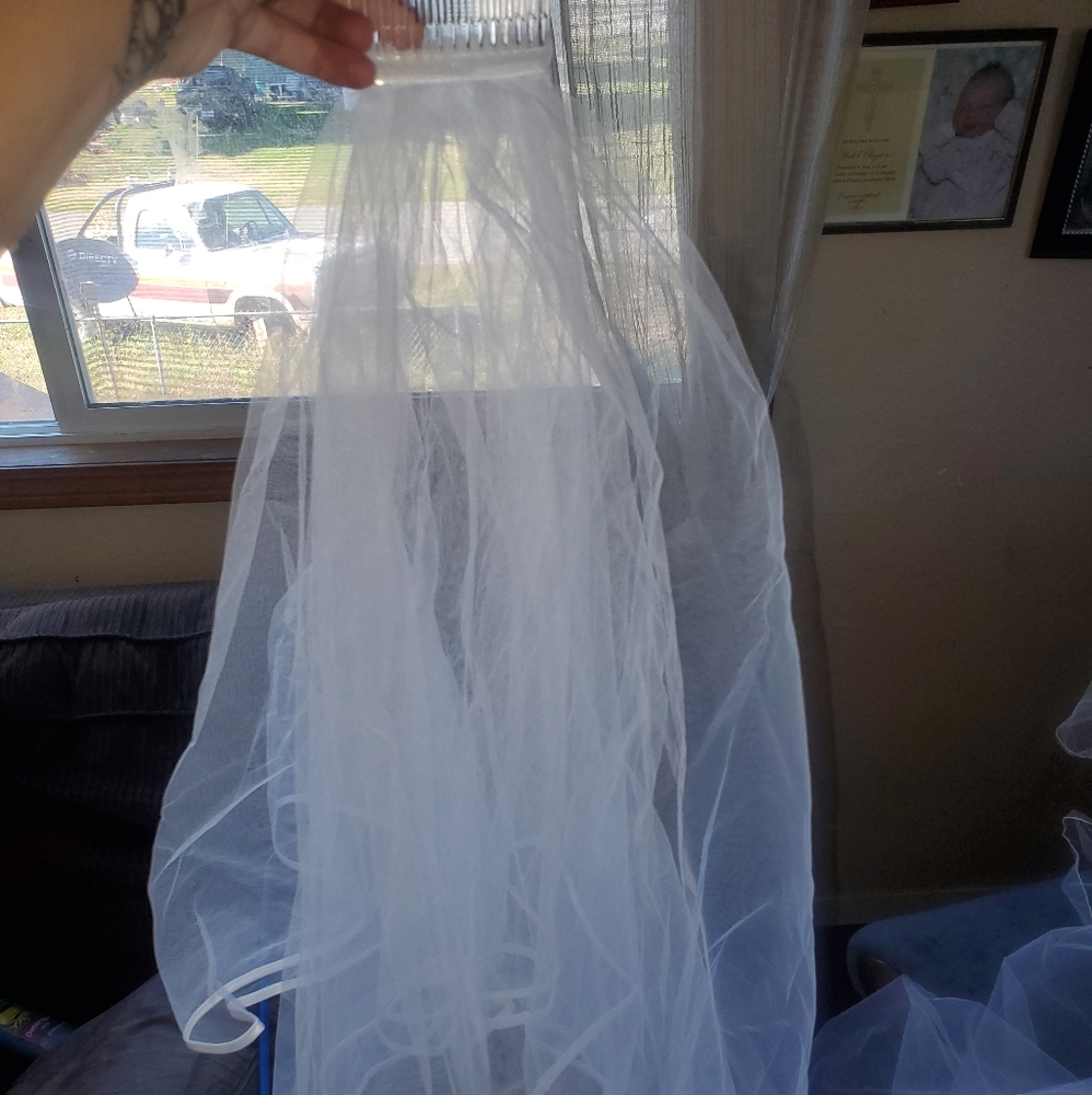 Wedding veil short